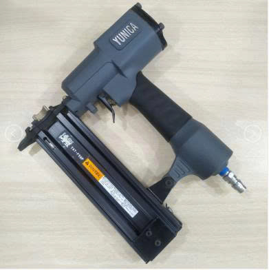 Máy bắn đinh Yunica YAT F50P